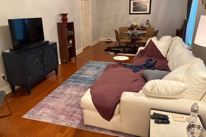 Living room/dining room - Room Available for Rent in a Cozy and Safe Northeast Jackson Home