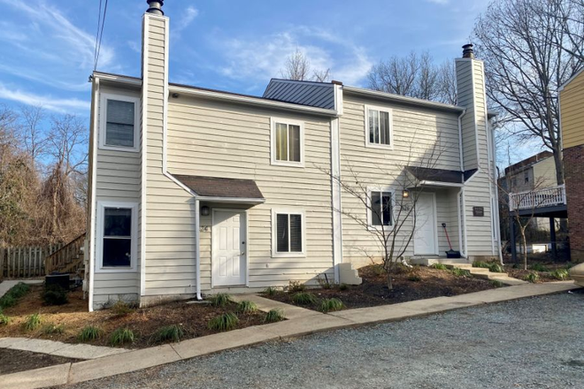 Exterior - 624-626 7 1/2 Street