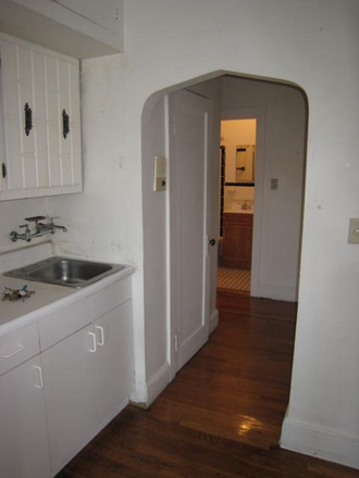 Hub Realty - Brighton, large studio in condo building, Cleveland Circle