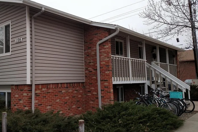Exterior Photo - 1195 35th Street Unit A Boulder, CO 80303 directly across from East campus Apartments