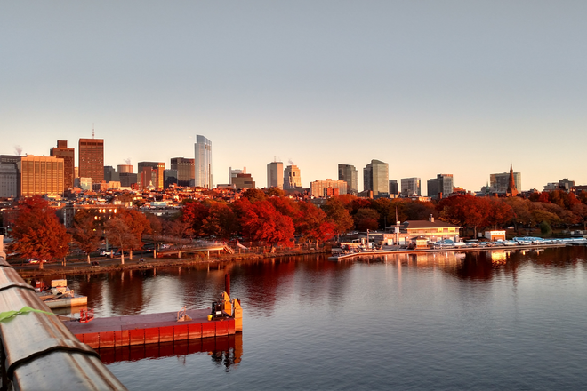 View to Beacon Hill from Longfellow Bridge - Best neighborhood! Near MGH, Common & River: Three unique bedrooms in a private home $2,100 or $2200