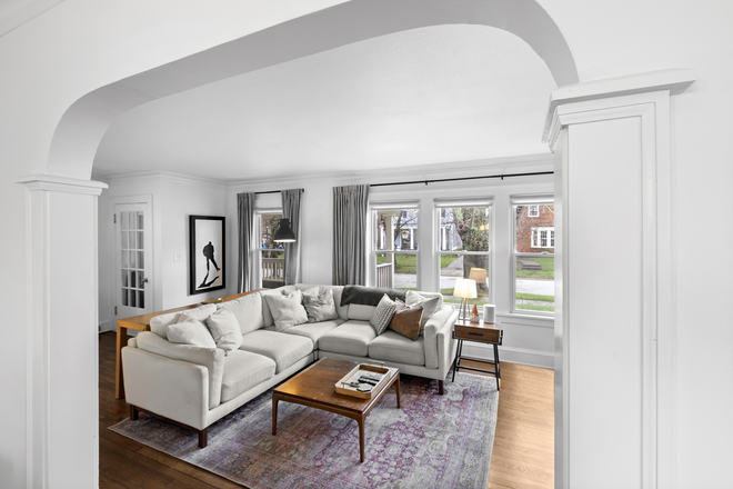 Living Room with beautiful light all day long - Beautiful Three Bedroom Home in Cleveland Heights