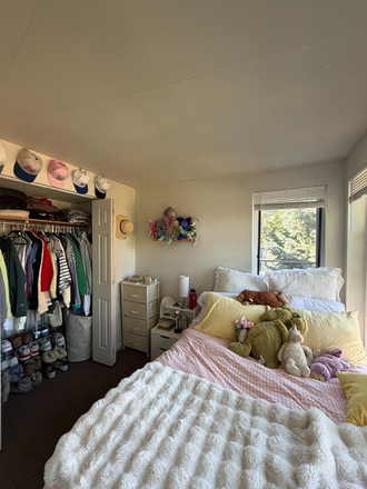 Bedroom - University Ave Apartments