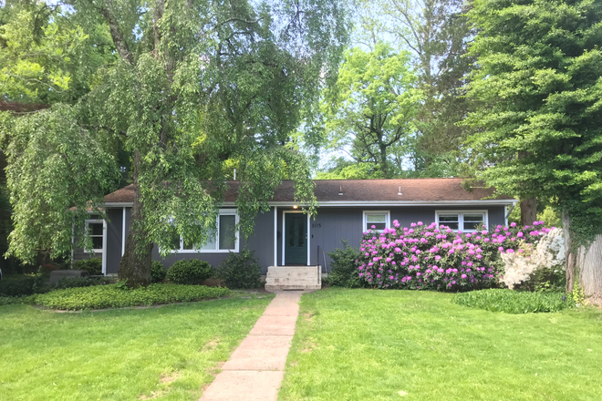 Street view - 4BR home-Longview Dr-Princeton