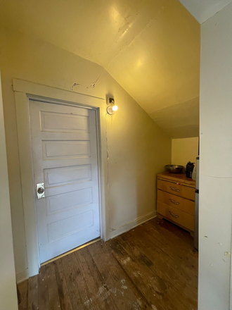 Closet with mini fridge and drawers - Hillside Road #13 House
