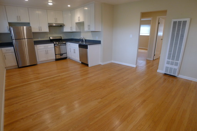  - 1128 - 1130 Bancroft