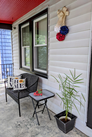 front porch - Charming house walking distance to UC, quiet street, perfect for young family and working from home