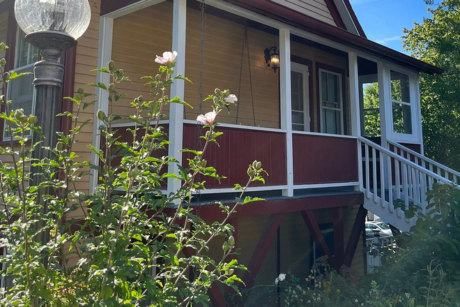 Your Entry Porch - Charming, Furnished One-Bedroom in Port Jeff Victorian - Utilies Included Duplex