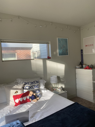 Bedroom - Saga Boulder Apartments