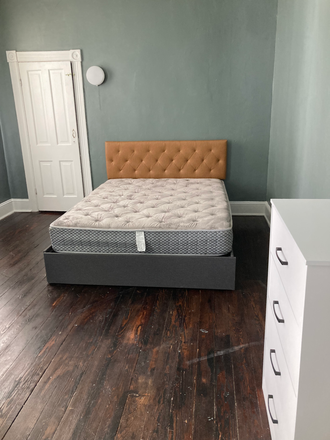 extra large room on 2nd floor,, part of a 2 bedroom unit - Fully Furnished Large Private Rooms with Utilities, High Speed Wifi Apartments