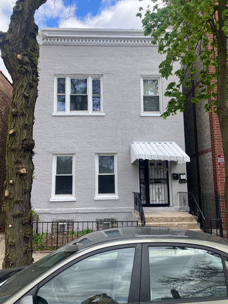 849 S. Miller - 849 S. Miller, 3 Bedroom, 1 Bath. Sharp Apartment!