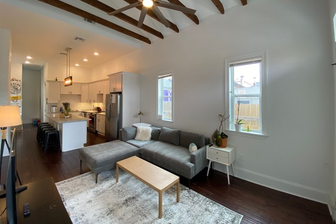 Living room - Beautiful Home Close to Tulane/Loyola Campus