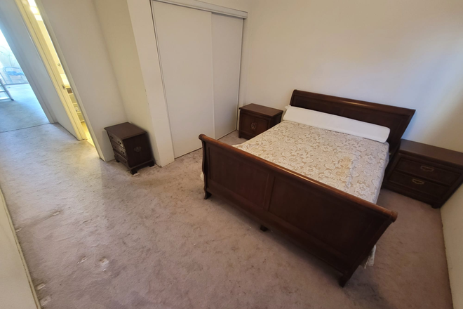 Bedroom - Mira Mesa Room