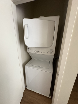 Washer/Dryer - Terrapin Row Apartment Spring/Summer 2026