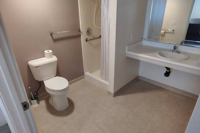PRIVATE Bathroom new tile toilet faucet, with shower - Private room with private bathroom in Mira Mesa 92126