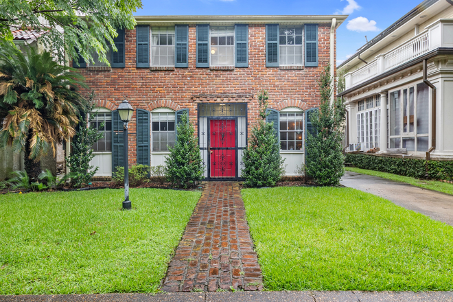 Outside street view - 4 Bedroom House Just Blocks from the Universities!