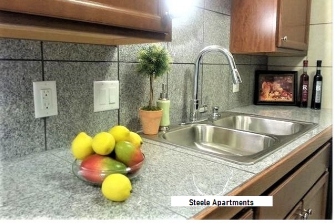 Kitchen - Renovated One Bedroom Apartment - Close to Creighton and Dundee!