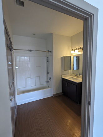 Bathroom - Relet:1BR apt for PU Faculty/Staff only-113 Stanworth Lane-Princeton