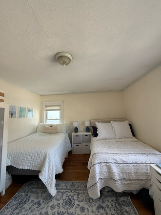 Bedroom - Off-campus House Close to Campus on Gerald Road