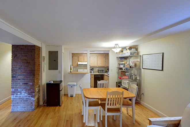 Call NOW for showings! 617-236-8600 - GAINSBOROUGH ST - XL GRDN LVL 2BR/1BA CONDO IN SYMPHONY FOR *9/1/2026* W/ LNDRY IN UNIT, EXP BRICK!