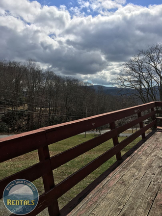 Photo - Upper Duplex off Pinnacle--Close to Campus! House