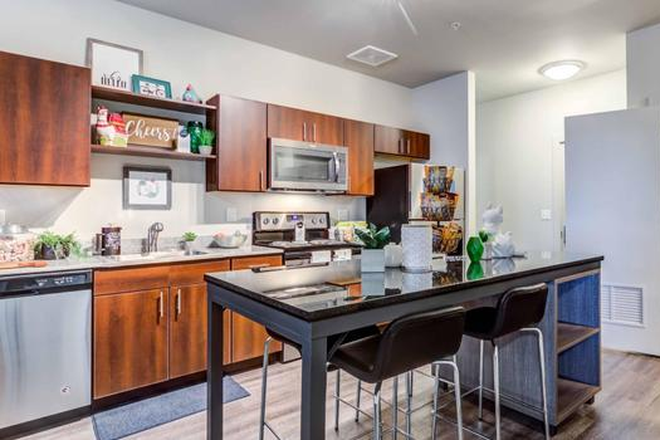 Kitchen - SkyVue Apartments