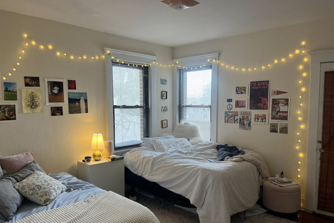 Bedroom - Off-Campus Apartment, close to Cleveland Circle