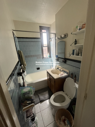 a - Right in Back Bay, NO FEE Apartments