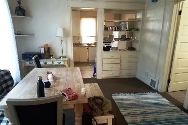 living/dining area - Room on Marine Street, Subletting for Second Semester, Close to Campus, Nice House. text for more