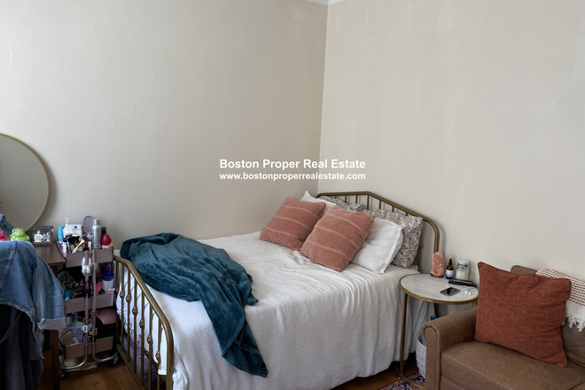 A - Great price!!! Condo