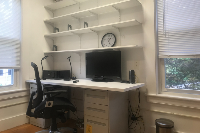 Desk 3 close up - Furn. Studio w utility, AC. internet, wash, dryer, bath, kitch refrig. ceramic cooktop. Porter Sq. House