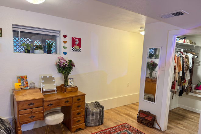 Desk area - Bedroom in home located one block to UMC. 8 person. 30% off original rent! (Sublet)