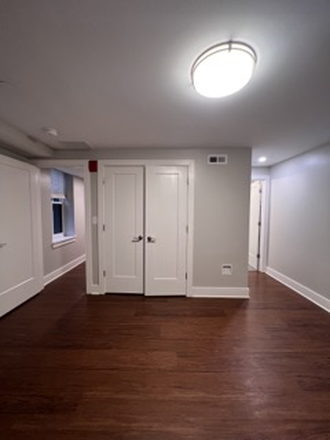 1 - Luxury 3 bed 3.5 bath near Harvard Townhome