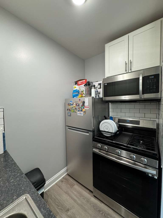 kitchen - Cozy Studio Apartment Available Starting June 30, 2026 – 4241 N Kenmore Ave