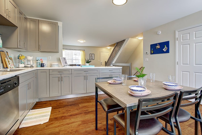 kitchen - Lark Townhome