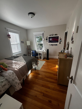 Bedroom - Room in a bright and cozy 2nd floor apartment home close to Tufts University - From January 2025