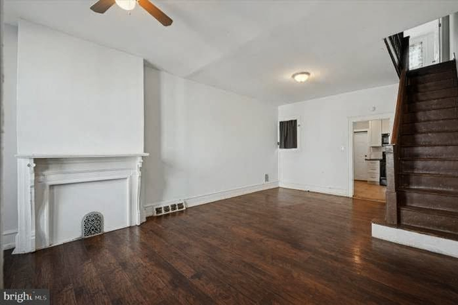 1st floor - Cleveland St Townhome