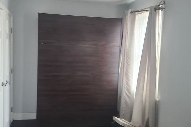 Murphy bed in room #2 - 440 Ridge Street Townhome
