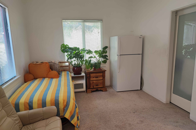 Bedroom - Furnished 1 bed, 1 bath unit in beautiful, quiet North Berkeley Hills House