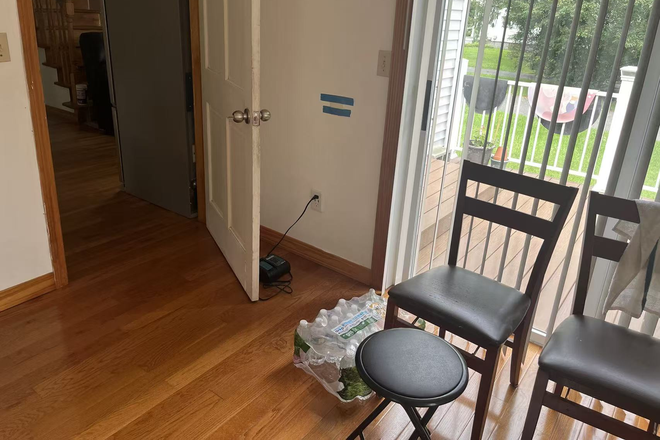 room - 66 sth east street House