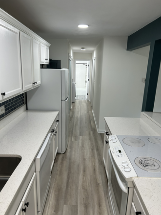 Kitchen - 2BR/1BA 1800 JPA #83. Garden Unit. Completely Remodeled