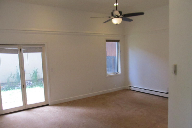 Master Bedroom (Will be furnished) - Subletting Master Bedroom – Spring 2026 (Near CU Boulder & The Hill)