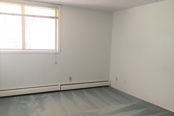 2707 Valmont - 2707 Valmont Rd. (1BR/1BA) Apartments