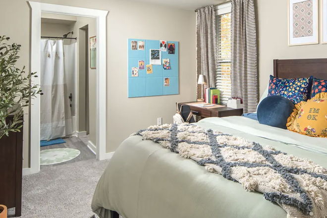 Bedroom - Hightpointe Boone Apartments