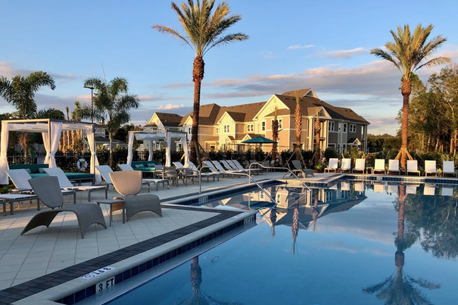 Pool - Magnolia Estates Apartments