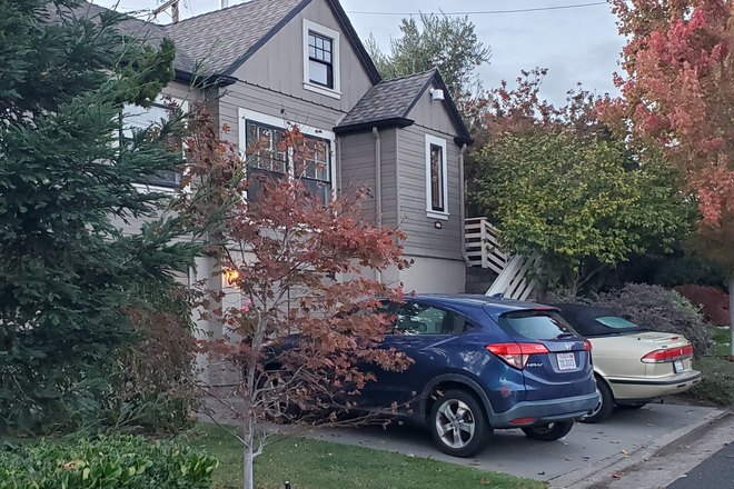 Front of home - Quiet, Safe, Lovely, Rental in Nice Neighborhood