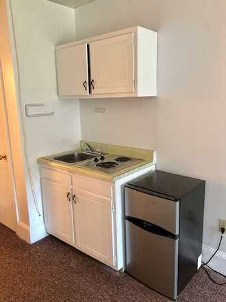 KITCHENETTE - RENOVATED WITH NO BROKER FEE - UNFURNISHED STUDIO AT 854 BEACON STREET, BOSTON AVAIL. SEPTEMBER 1 Apartments