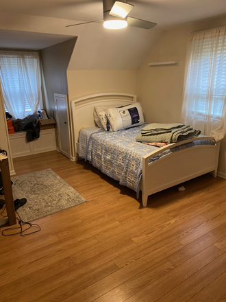 Bedroom - Room in shared home-Vetterlein Ave-Hamilton