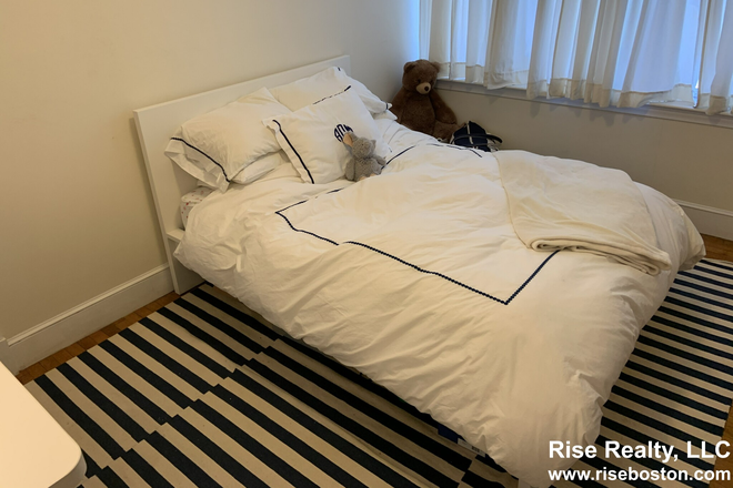 Bedroom - September 1! 3 bed on Saint Paul next to BU Campus! Apartments