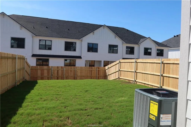 Backyard - Ace townhomes